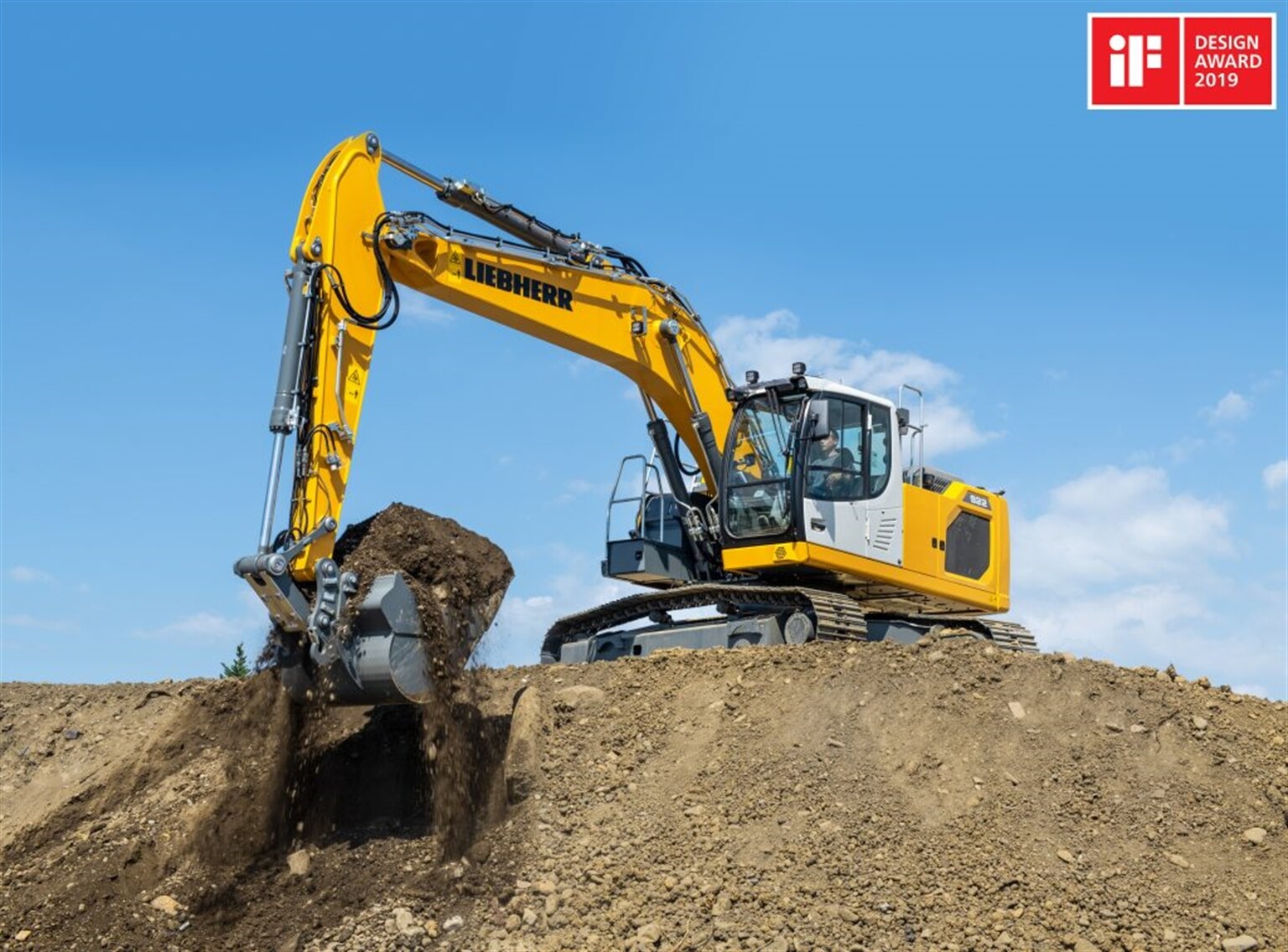 Liebherr's R 922 crawler excavator wins iF Design Award 2019