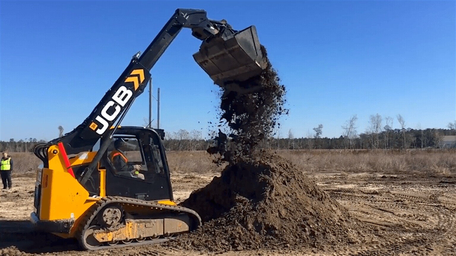 JCBs Teleskid from an American Farmers Perspective