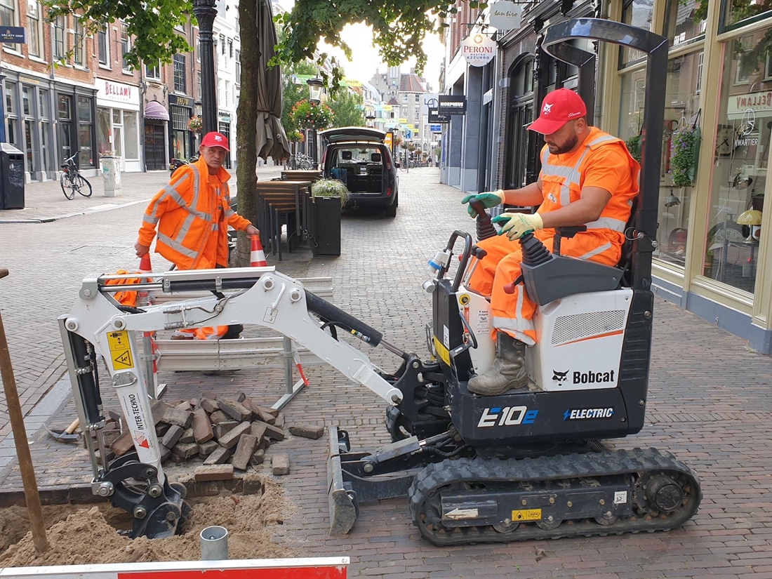 Electric Bobcat E10e excels in the city