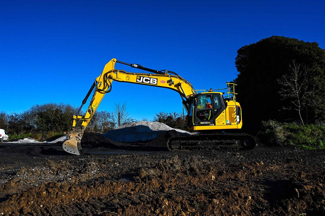 JCB X Series on Limerick rail project