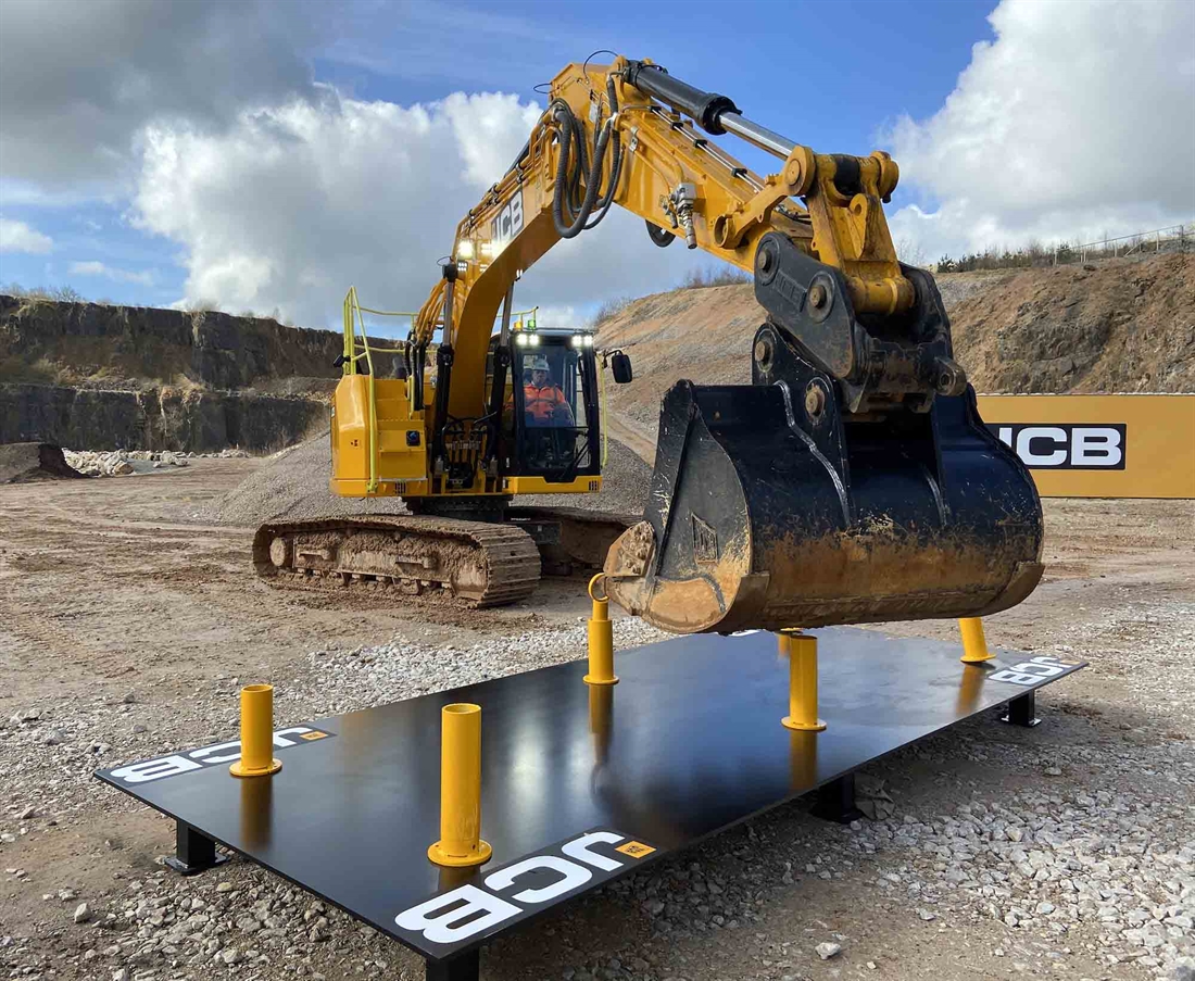 JCB searches for UK's best excavator operator