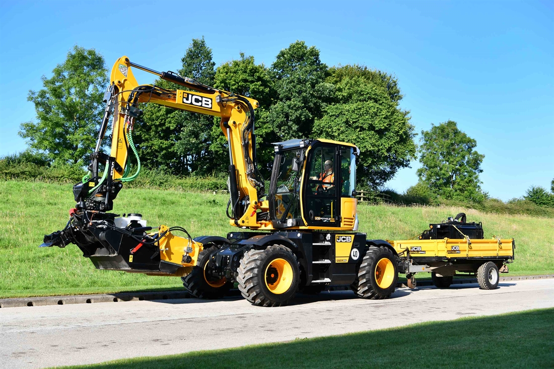 JCB gets its towing regulation update