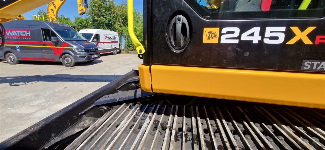 Xwatch boosts safety and efficiency with Flannery Plant's JCB 245XR investment