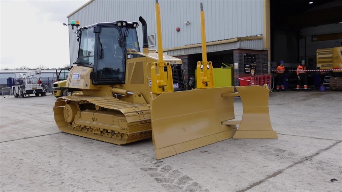 Successful dozer rebuild leads to further fleet refurbishment