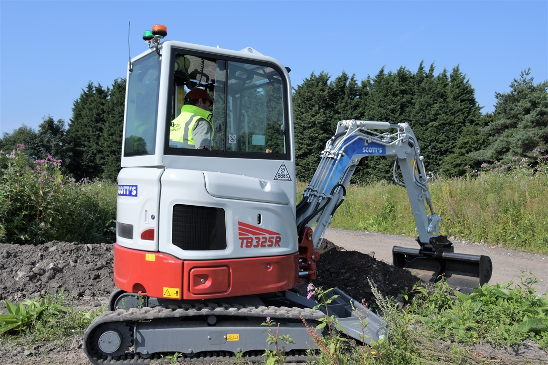 Get Hands On with Takeuchi at McClean Dig Day