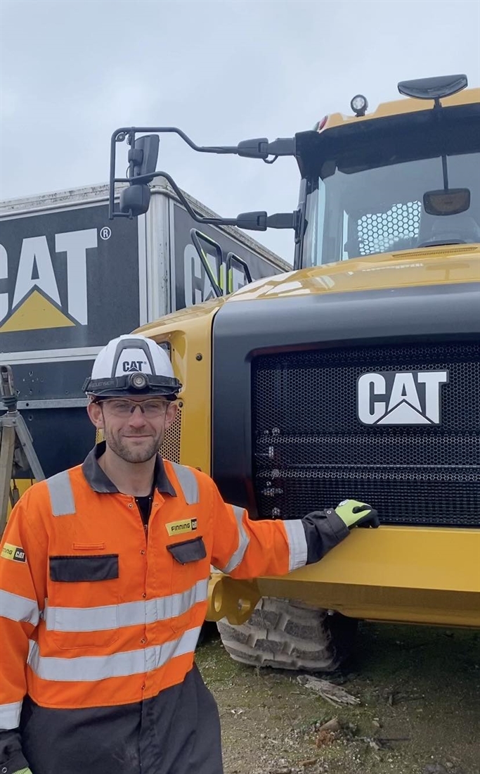 Finning Engineer emerges victorious from Caterpillar challenge