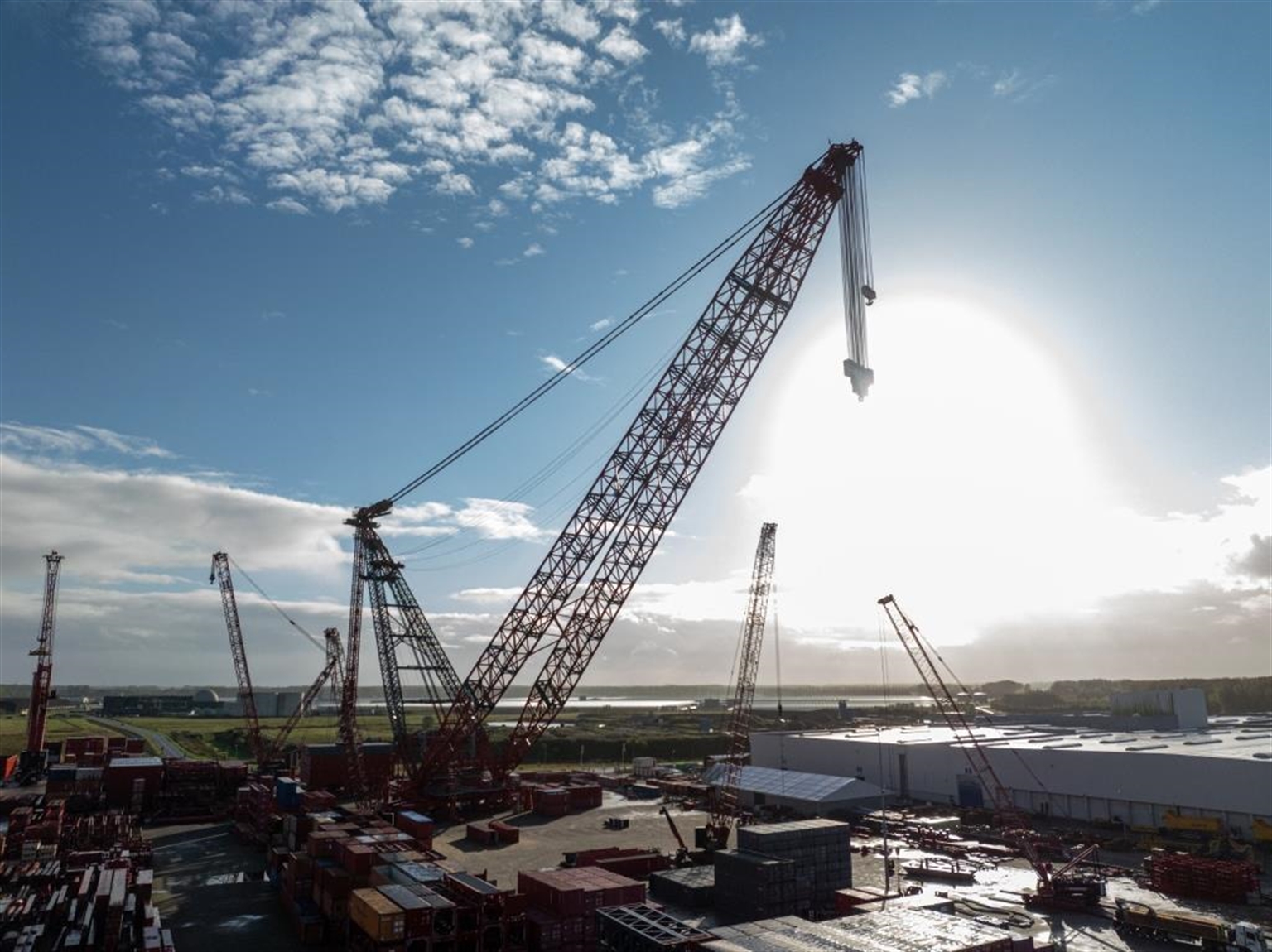 Worlds strongest land-based crane completes fully electric operations testing