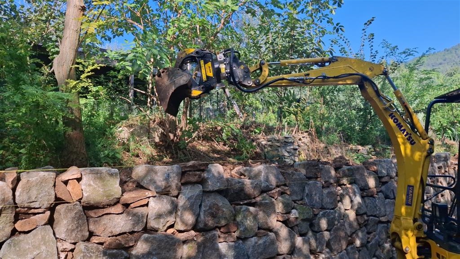 Dry stone walling